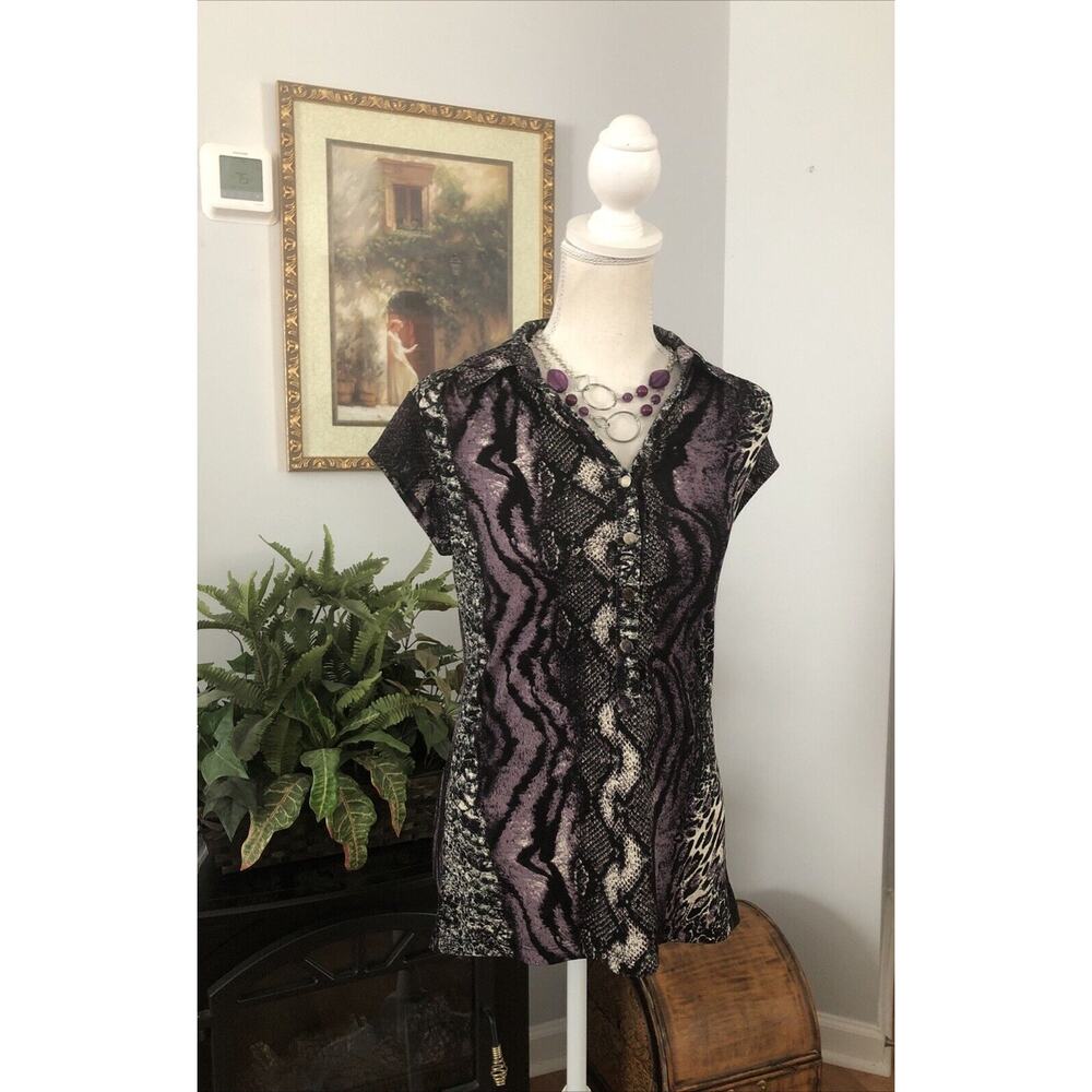Alfani Women's Blouse Small Animal Print Cape Sleeve Collared Open Front Button‎